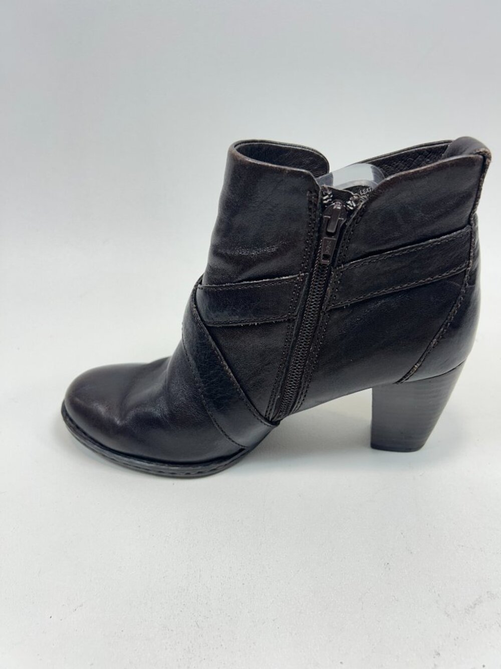BORN Shola Womens Ankle Booties Boots Brown Leather Side Zip US 9 EU 40 Moto - Picture 5 of 9